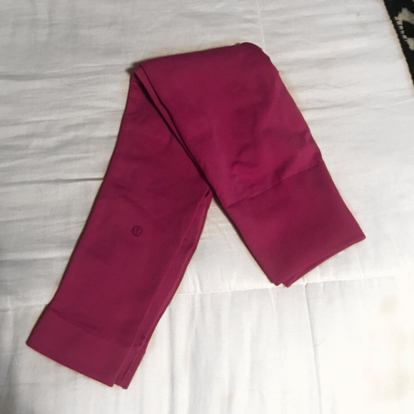 lululemon athletica Pants - Lulu crops